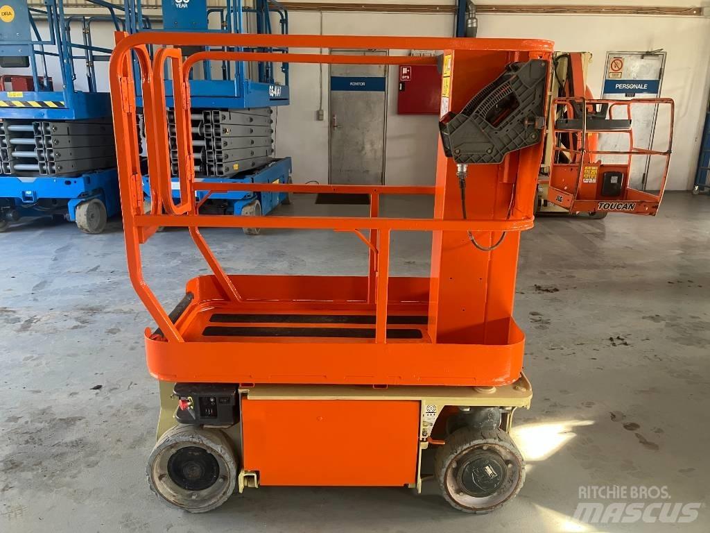 JLG 1230 ES Vertikalne radne podizne platforme