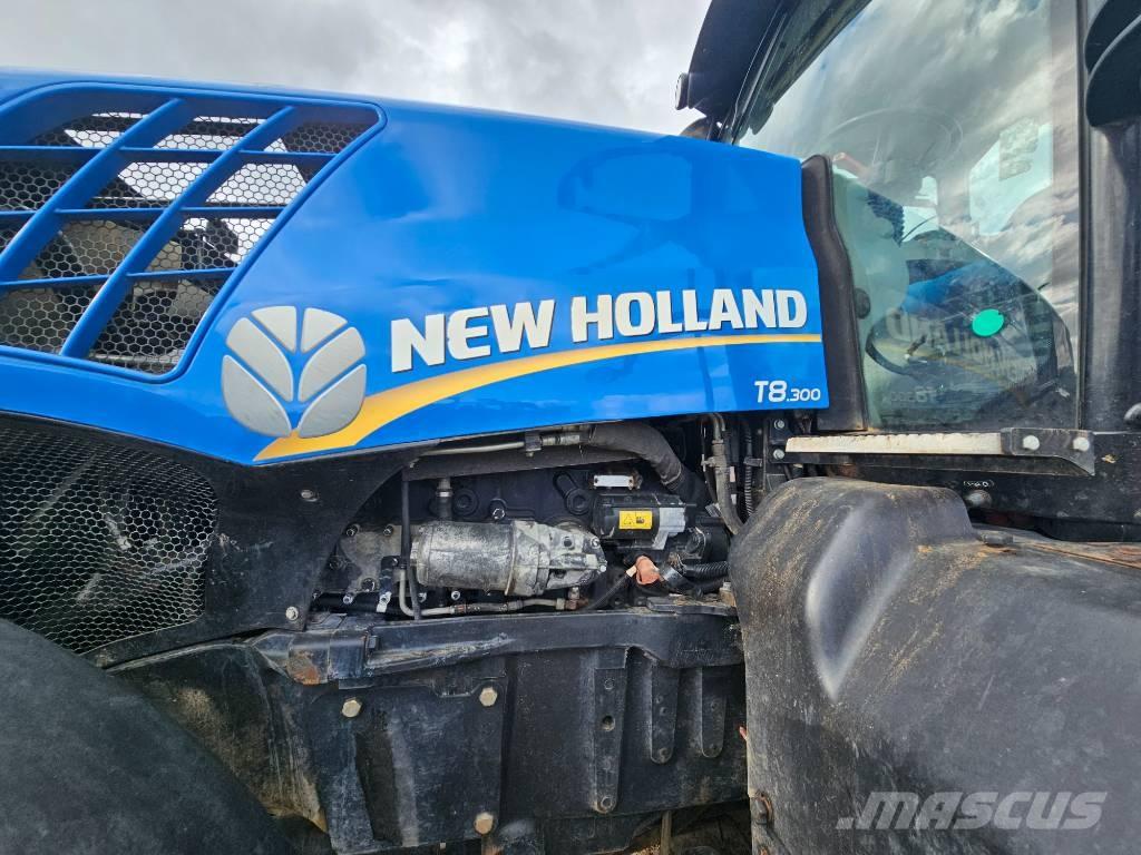 New Holland T 8.300 Traktori