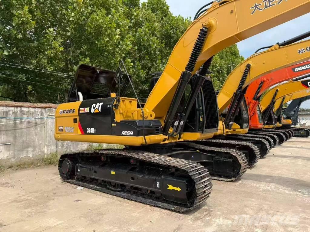 CAT 324 Bageri gusjeničari