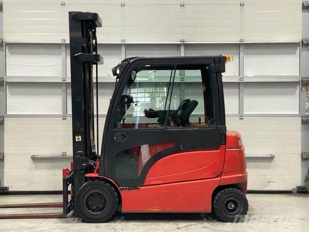 Hyster J3.0XN Električni viličari