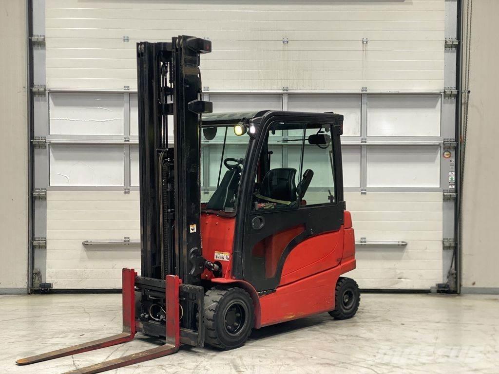 Hyster J3.0XN Električni viličari
