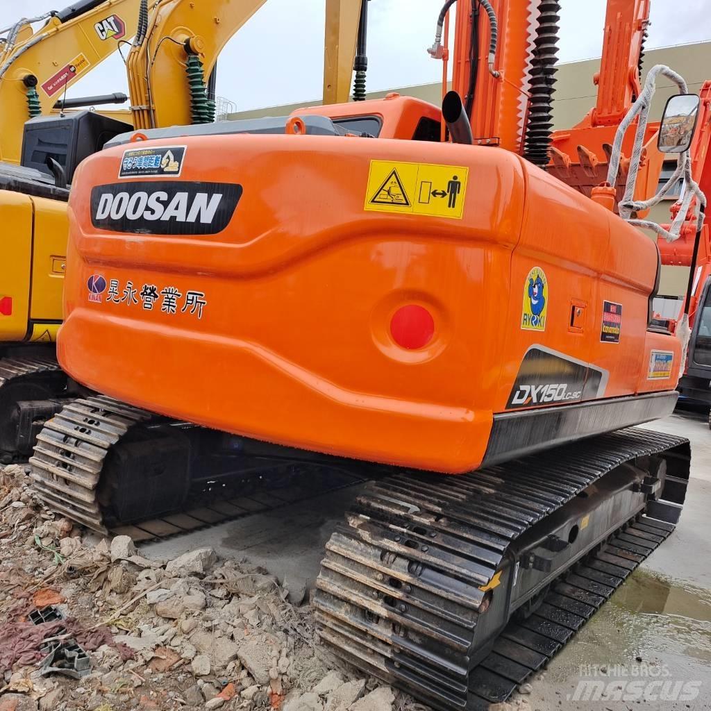Doosan DX 150 LC Bageri gusjeničari
