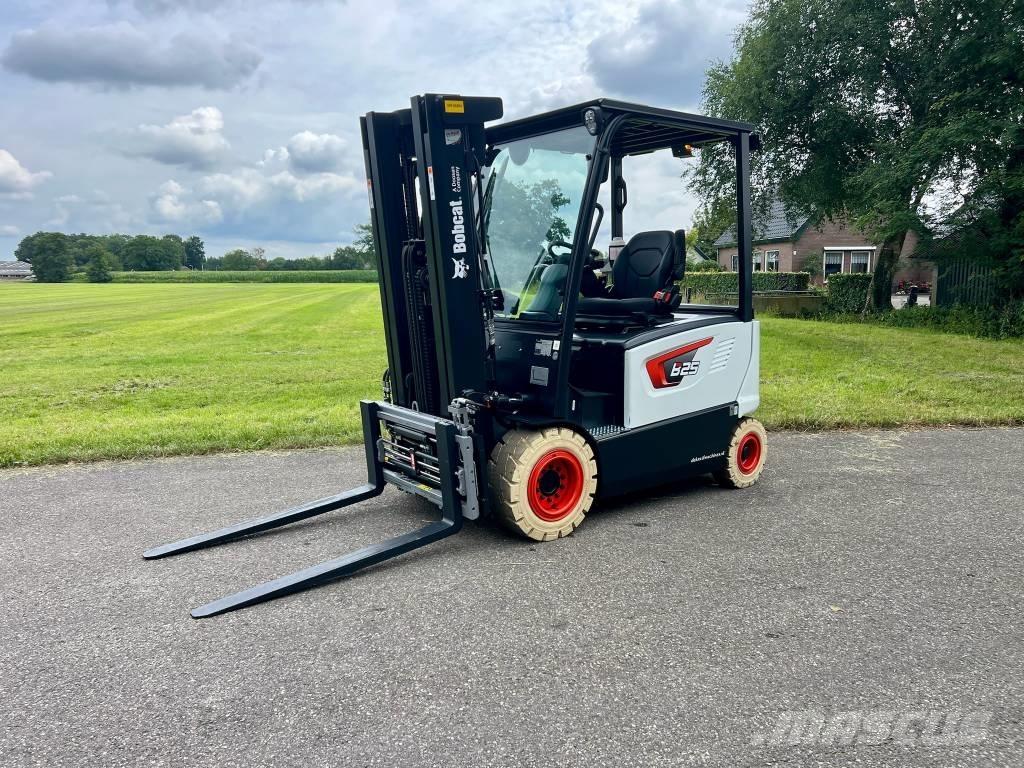 Bobcat B 25 X-7 Plus Električni viličari
