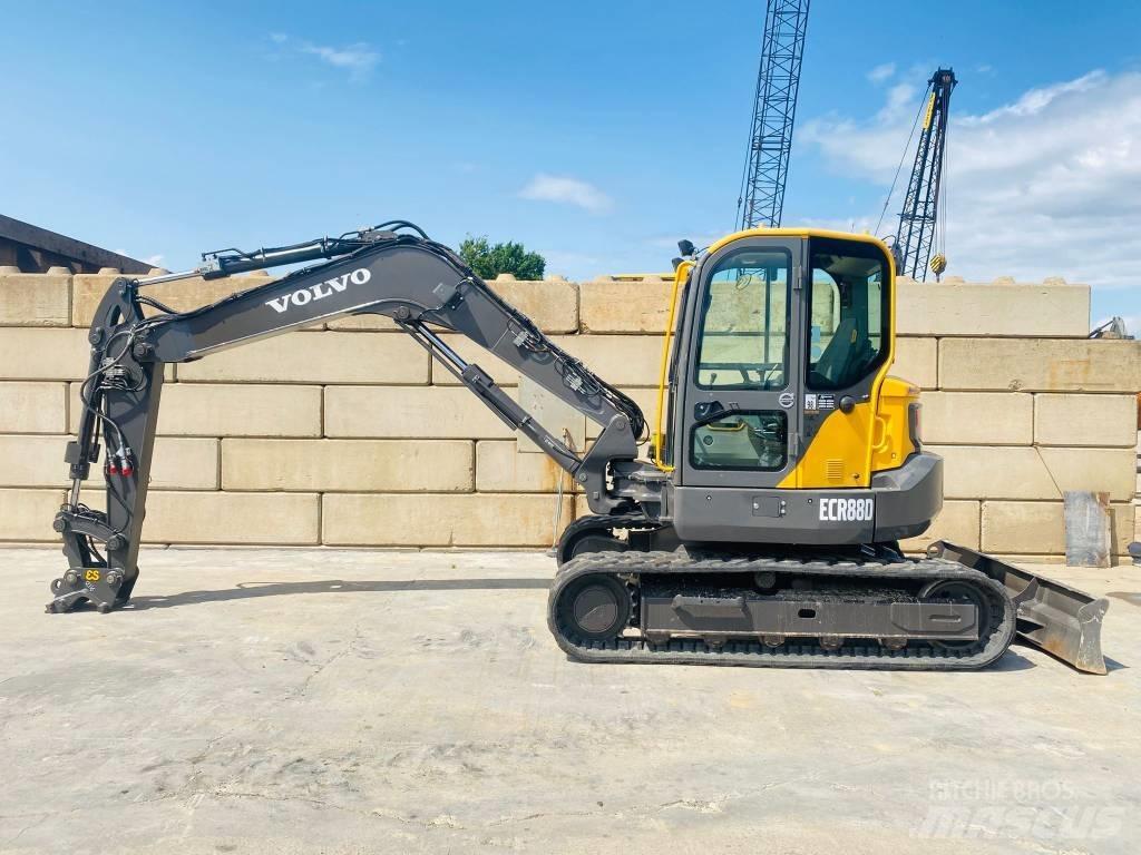 Volvo ECR 88 D Midi bageri 7t – 12t