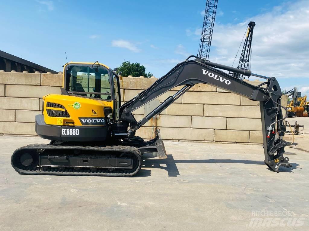 Volvo ECR 88 D Midi bageri 7t – 12t