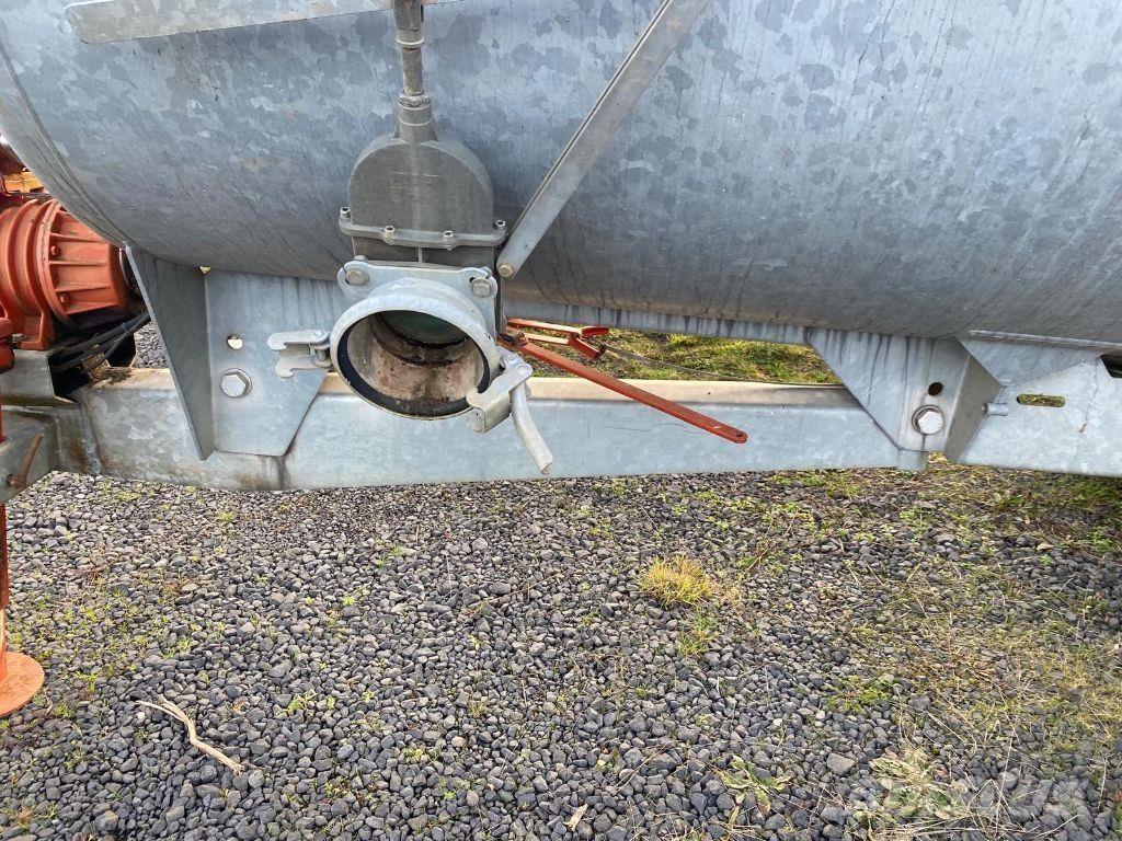 Pichon TSC6 Rasipači gnojiva