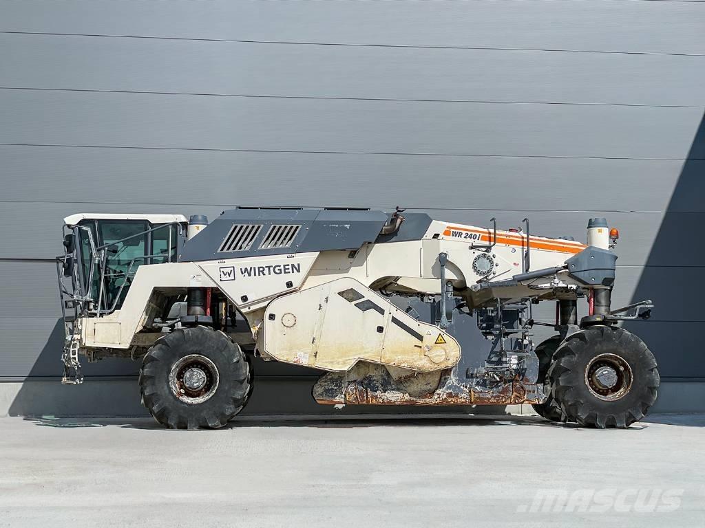 Wirtgen WR 240I Uređaji za recikliranje asfalta