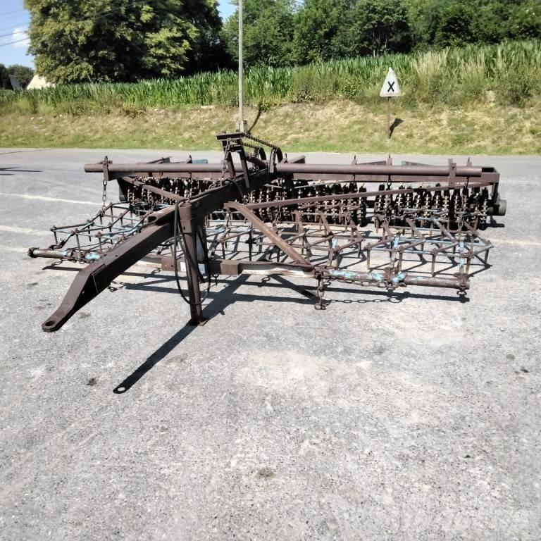  FERJU TRAINE Drugi strojevi i priključci za obradu zemlje