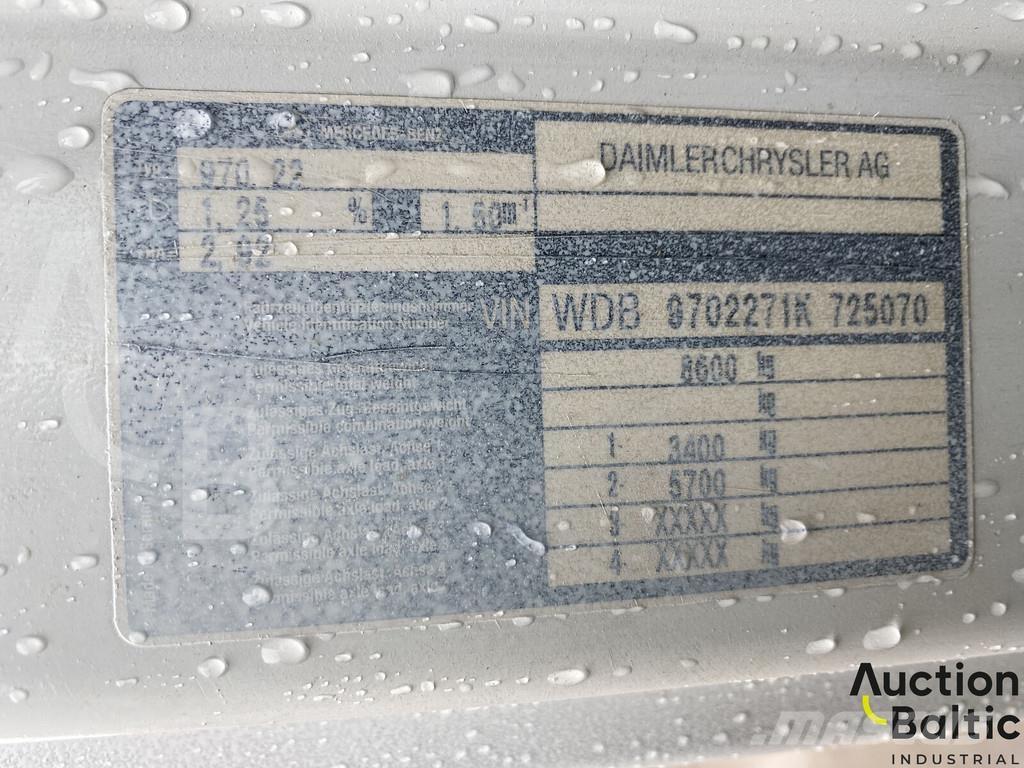 Mercedes-Benz 815 Kamioni sa otvorenim sandukom