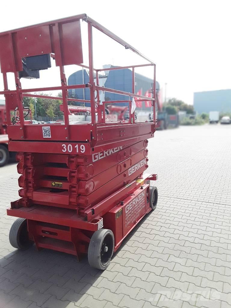 JLG 10 RS Škaraste platforme