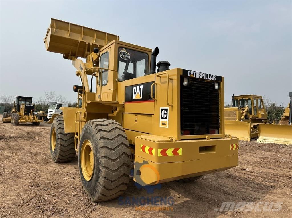 CAT 966C Utovarivači na kotačima