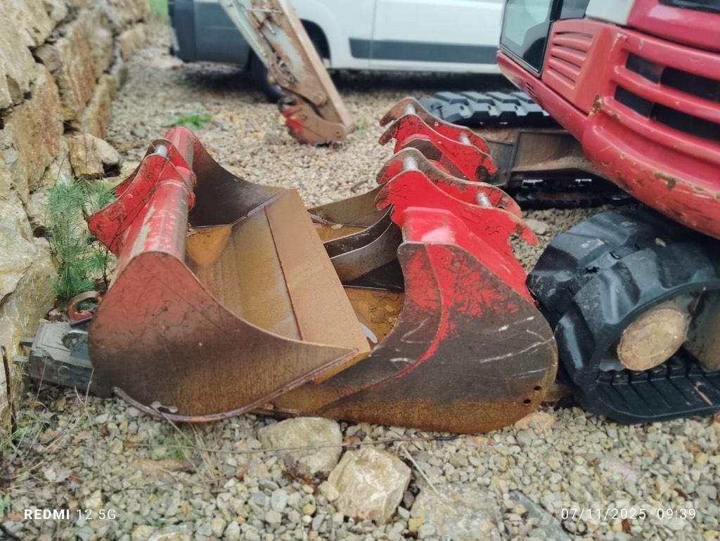 Takeuchi TB 290-2 Bageri gusjeničari