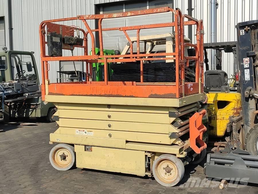 JLG 2646 E 2 Škaraste platforme