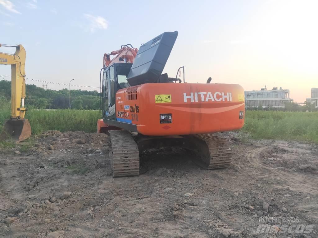 Hitachi ZX 210 Bageri gusjeničari