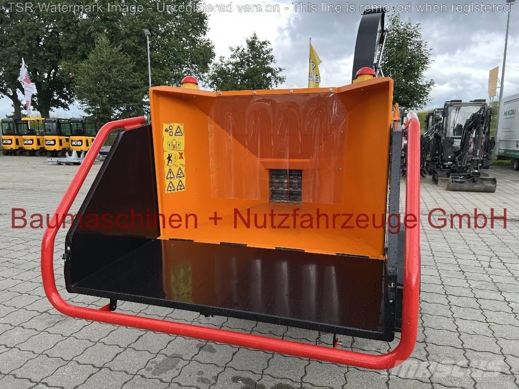  Först ST8D55 -Demo- Drobilice za drvo / čiperi