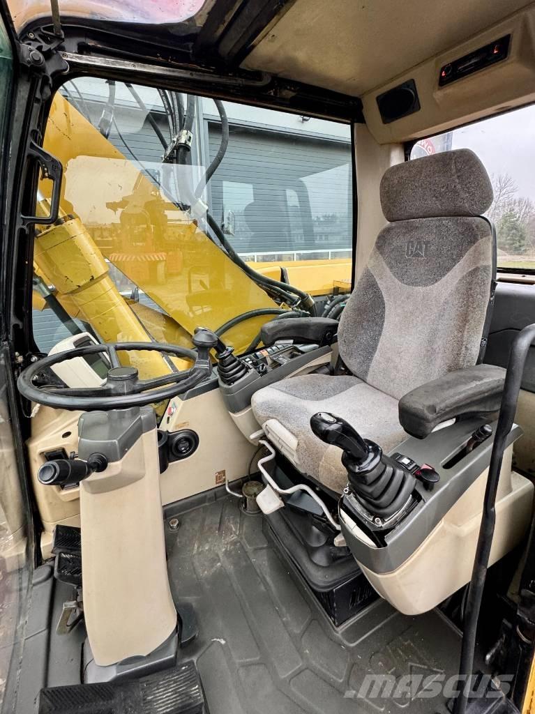 CAT M 316 C Bageri na kotačima