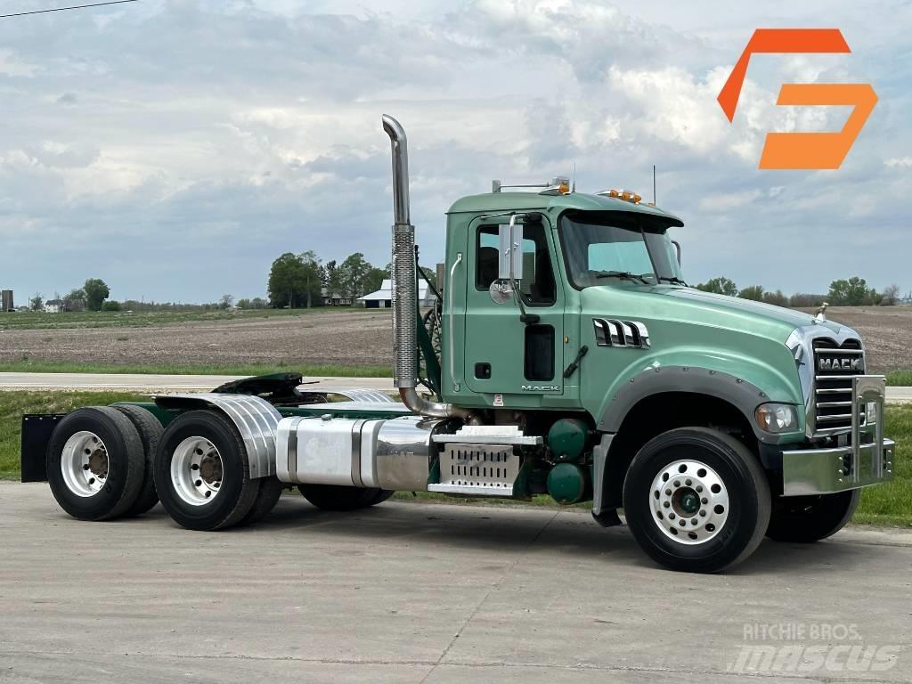 Mack GU713 Traktorske jedinice