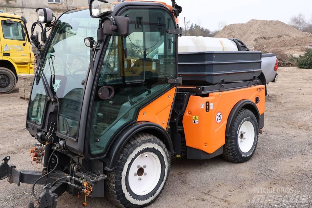 Multihog CX75 Vozila za prijevoz opreme za rad