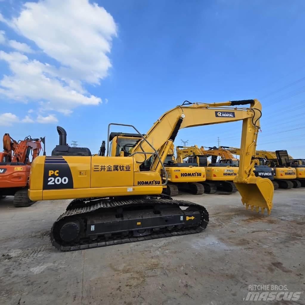 Komatsu PC 200-8 Bageri gusjeničari