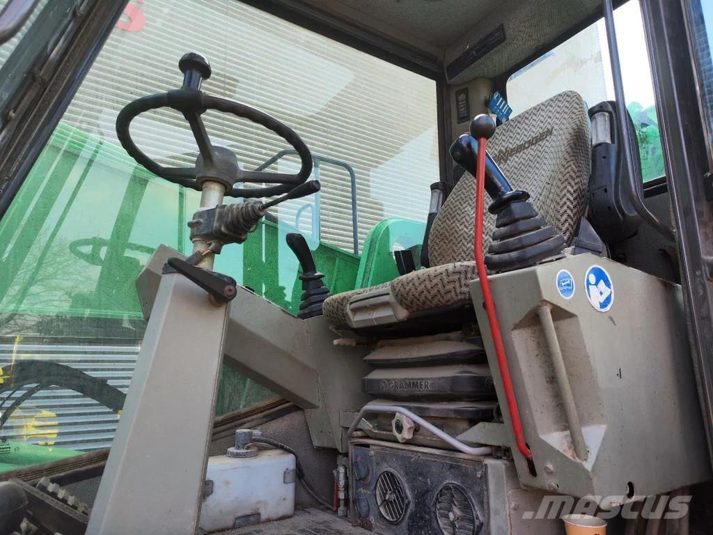 Sennebogen 835M Bageri za manipuliranje materijalom / otpadom