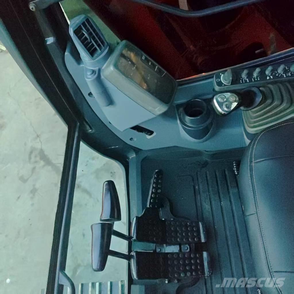 Hitachi ZX 120 Bageri gusjeničari
