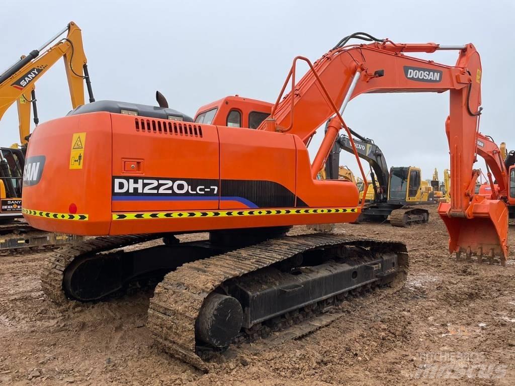 Doosan DH 220 Bageri gusjeničari