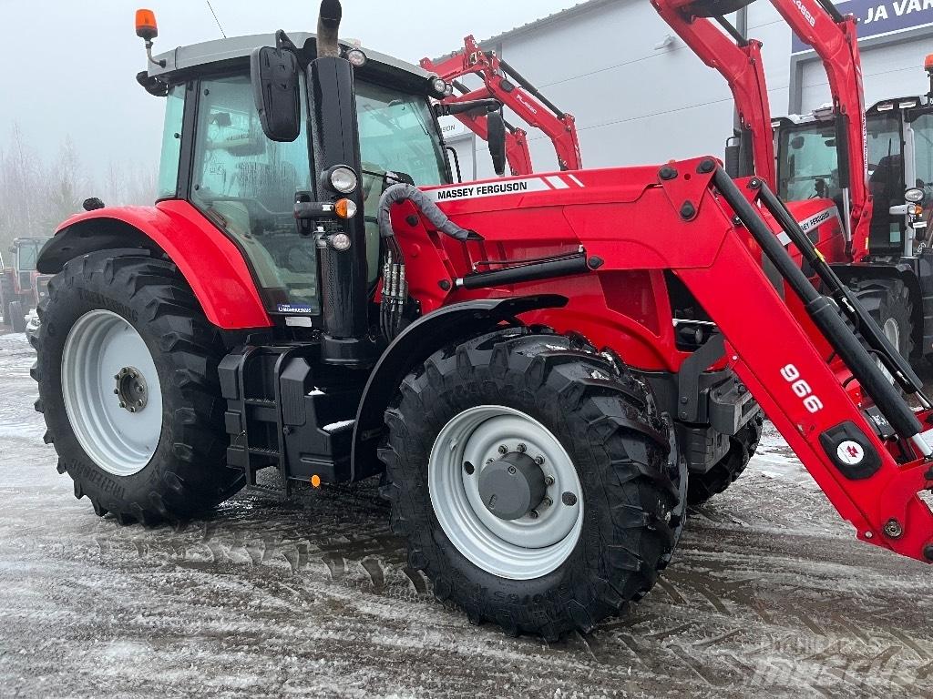 Massey Ferguson 7720 Traktori