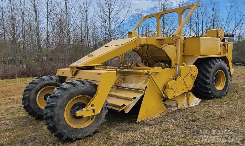 CAT SS 250 B Kompaktori zemlje