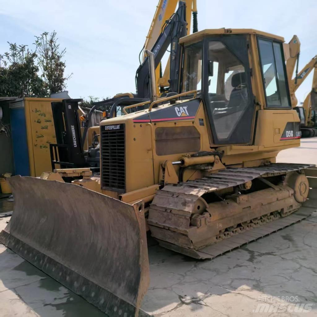 CAT D 5 G LGP Buldožeri gusjeničari