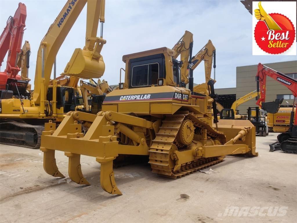 CAT D 6 R Buldožeri gusjeničari