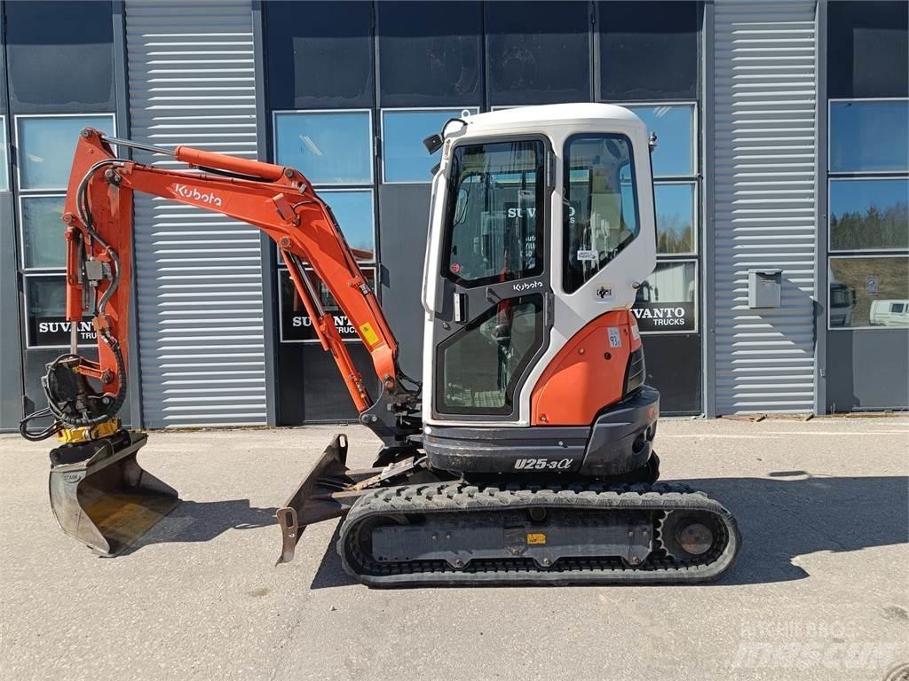Kubota U25-3 Mini bageri <7t
