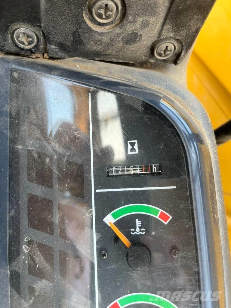 Komatsu PC 20 R-8 Mini bageri <7t