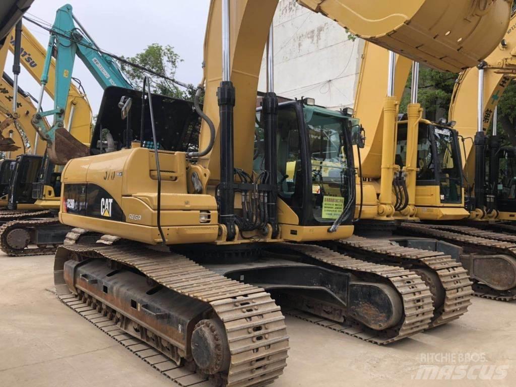 CAT 329 Bageri gusjeničari
