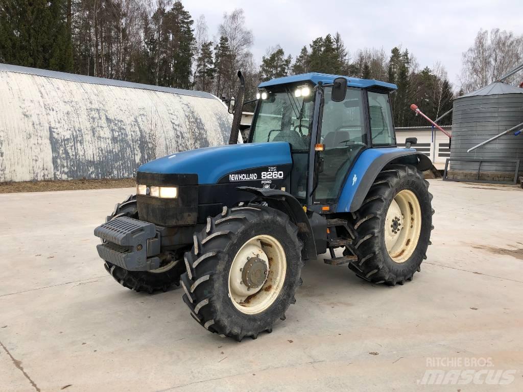 New Holland 8260 Traktori