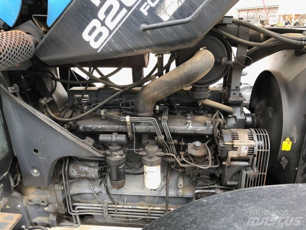 New Holland 8260 Traktori