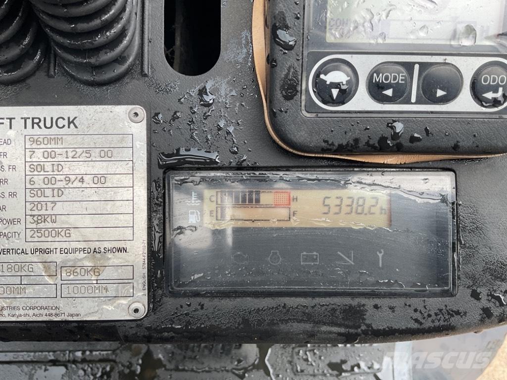 Toyota 02-FGF25 Plinski viličari