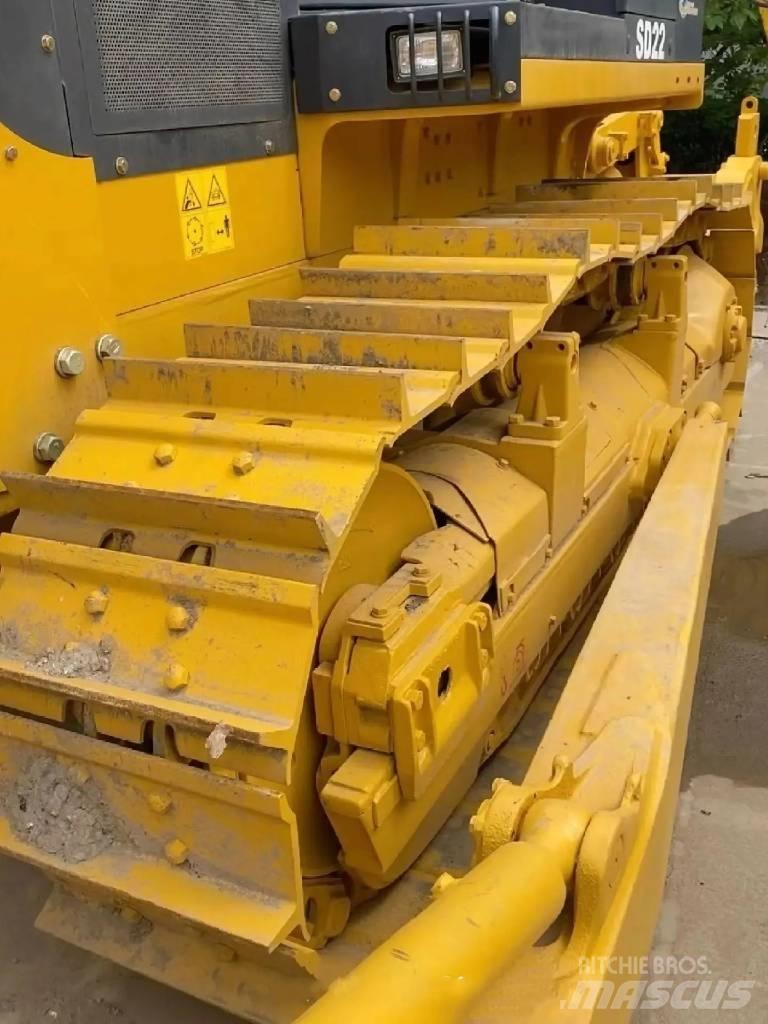 Shantui SD 22 Buldožeri gusjeničari