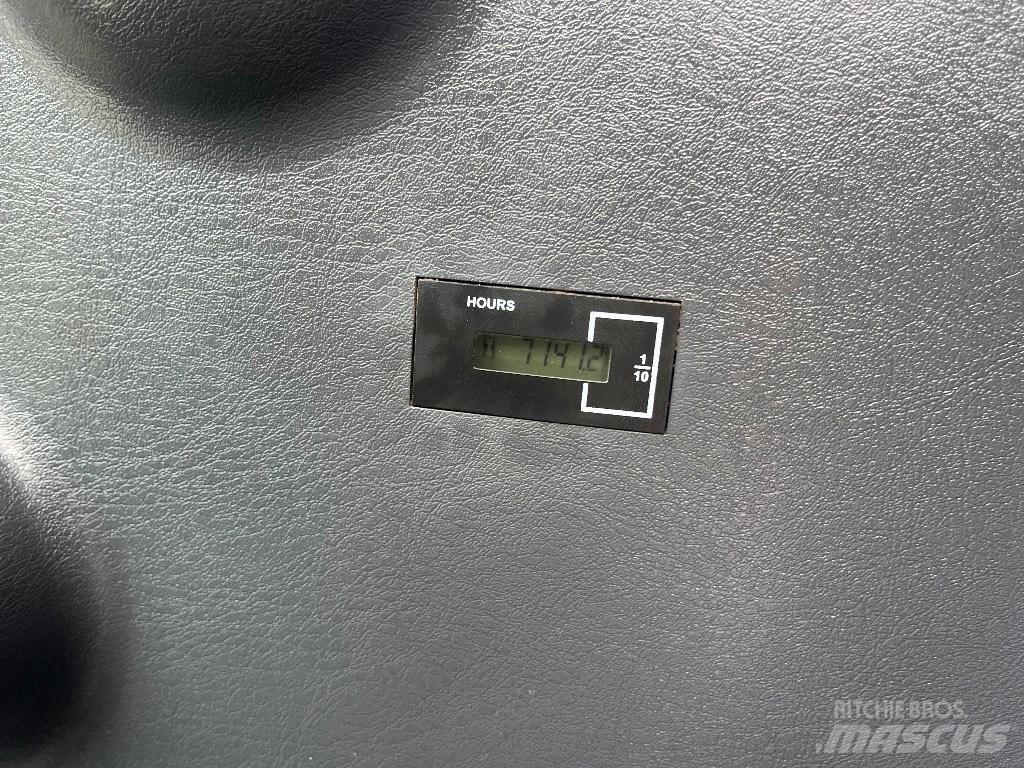 Hyundai HX 145 LCR Bageri gusjeničari