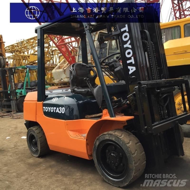 Toyota 7F Dizelski viličari