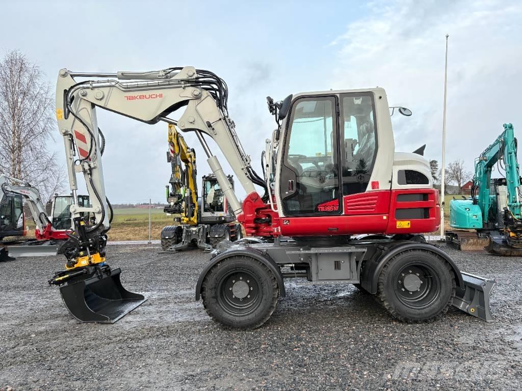 Takeuchi TB395W Bageri na kotačima