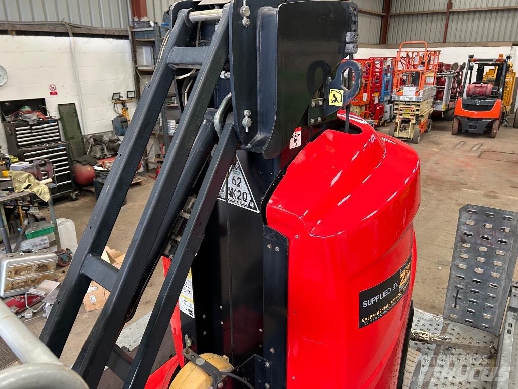 Manitou 100 VJR Vertikalne radne podizne platforme