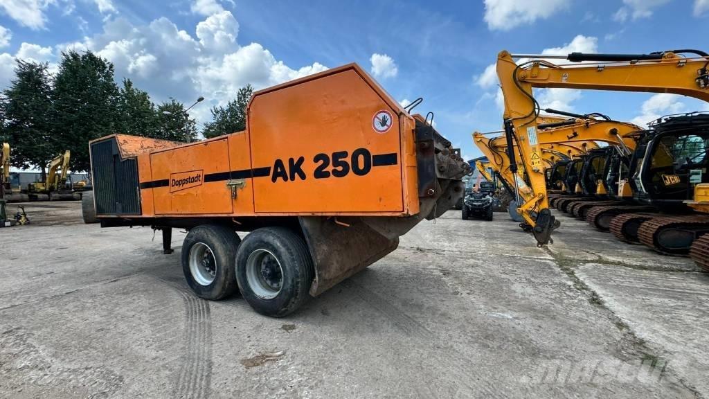 Doppstadt AK 250 Strojevi za rezanje otpada