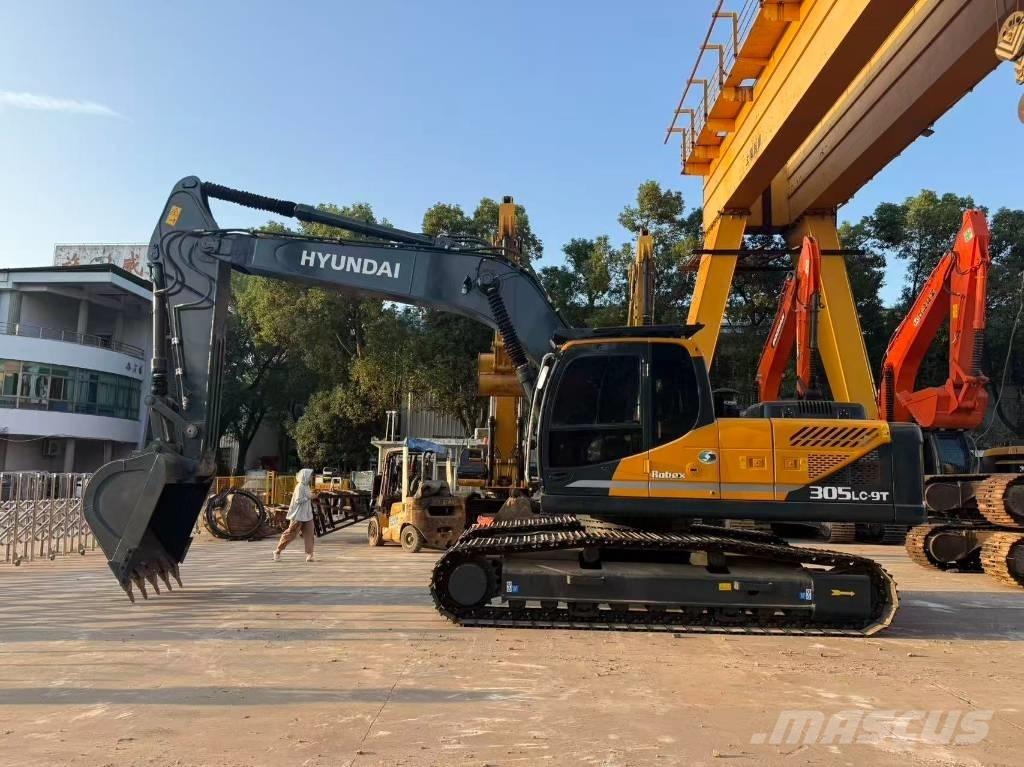 Hyundai R305LC-9T Bageri za manipuliranje materijalom / otpadom