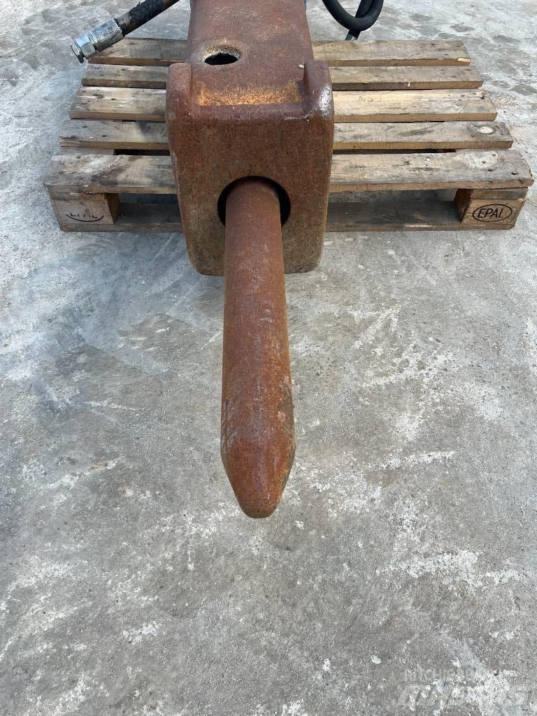Atlas KRP 550 Čekići