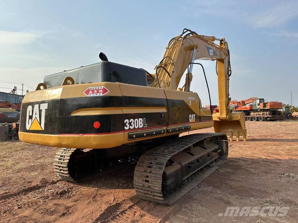 CAT 330B Bageri gusjeničari