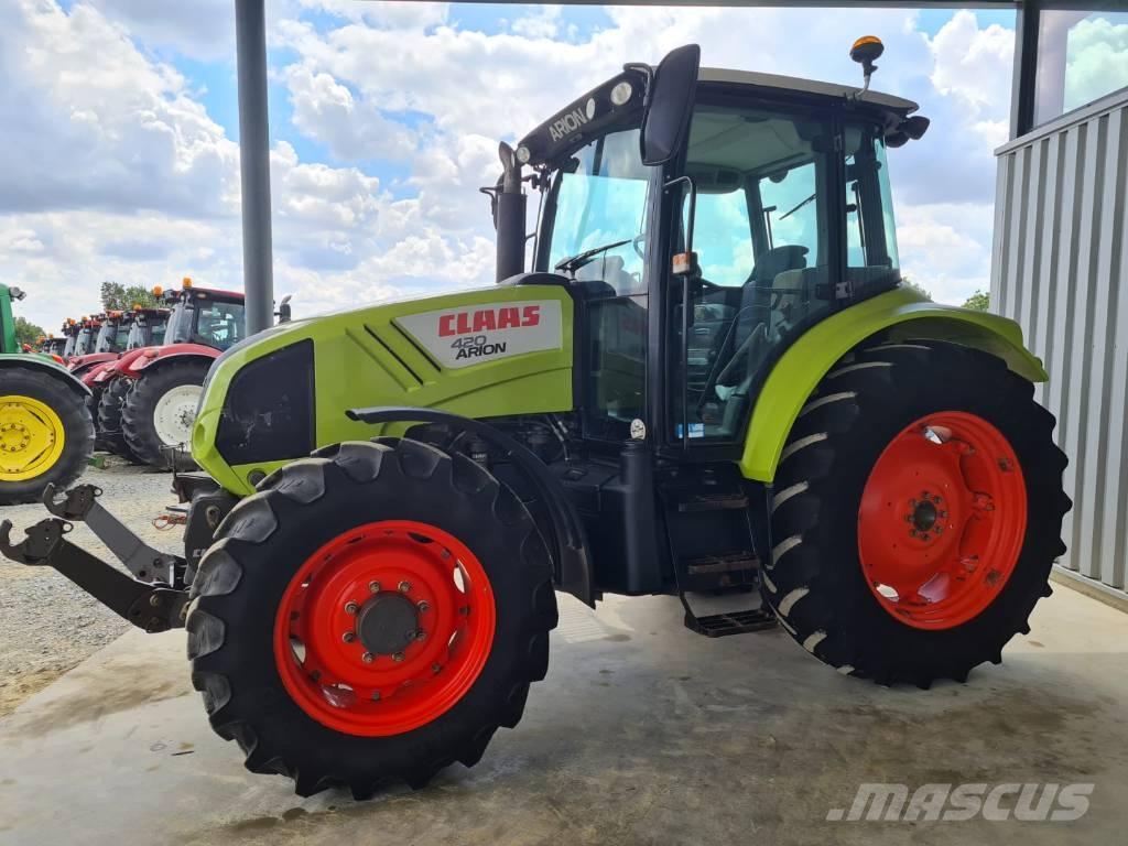CLAAS Arion 420 Traktori