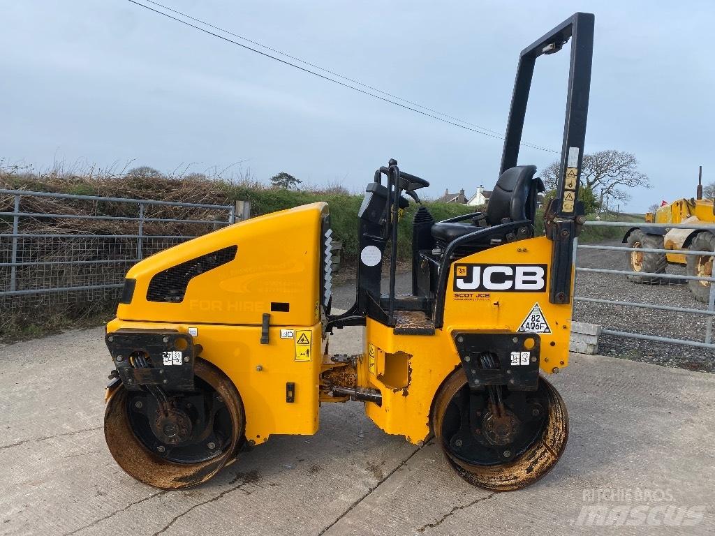 JCB VMT 260-120 Valjci sa dvojnim bubnjem