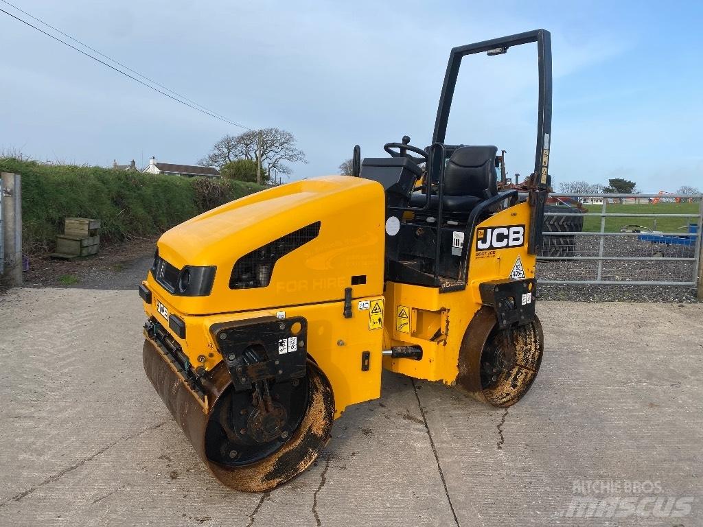 JCB VMT 260-120 Valjci sa dvojnim bubnjem