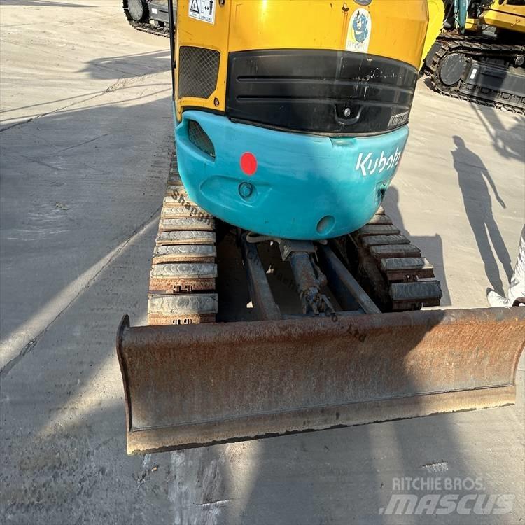 Kubota 30 Bageri gusjeničari