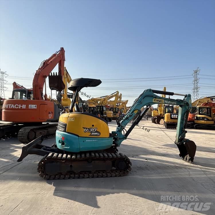 Kubota 30 Bageri gusjeničari